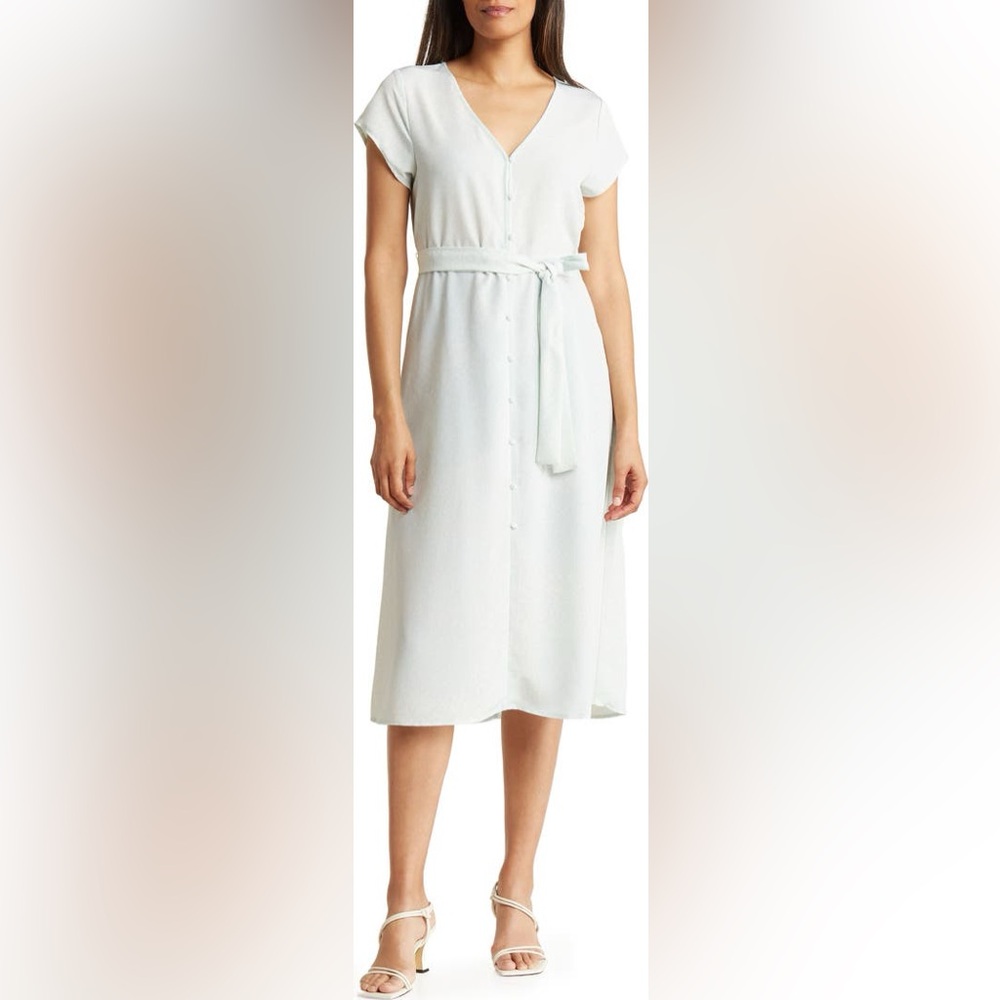 NWT STUDIO B Floral Vintage cottage core Midi belted V neck Dress